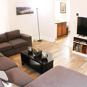  Apartment 2 Bedroom - Off Street Parking - Amazing View Nearby