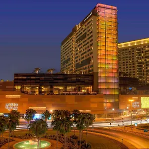 Hotel Swissôtel Al Ghurair